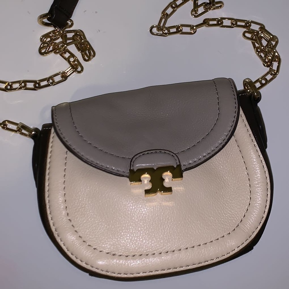tory burch multicolored cross body with gold chain
